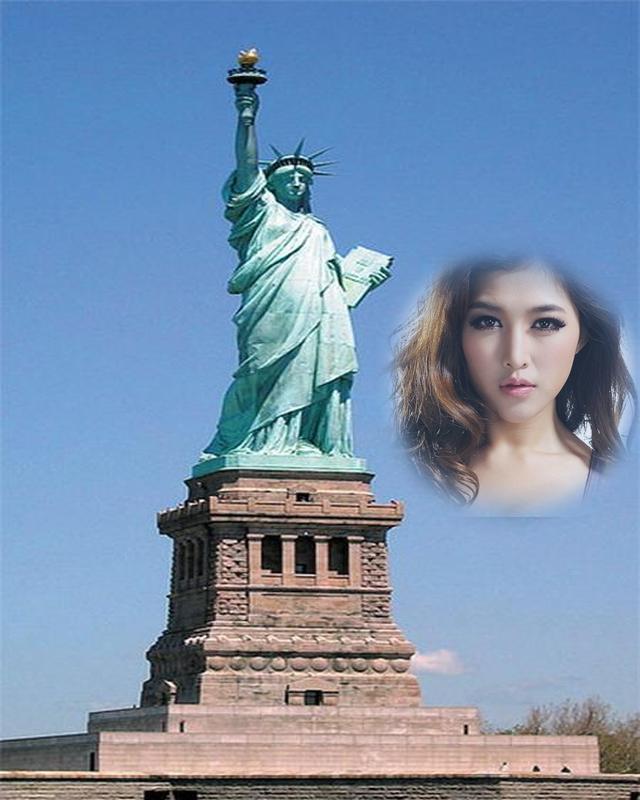 Famous Photo Frames